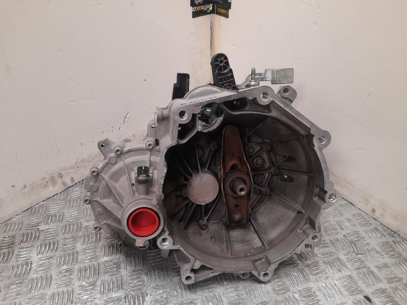 Recambio de caja cambios para seat ibiza (6p1) reference referencia OEM IAM QAD 0568 5VELOCIDADES
