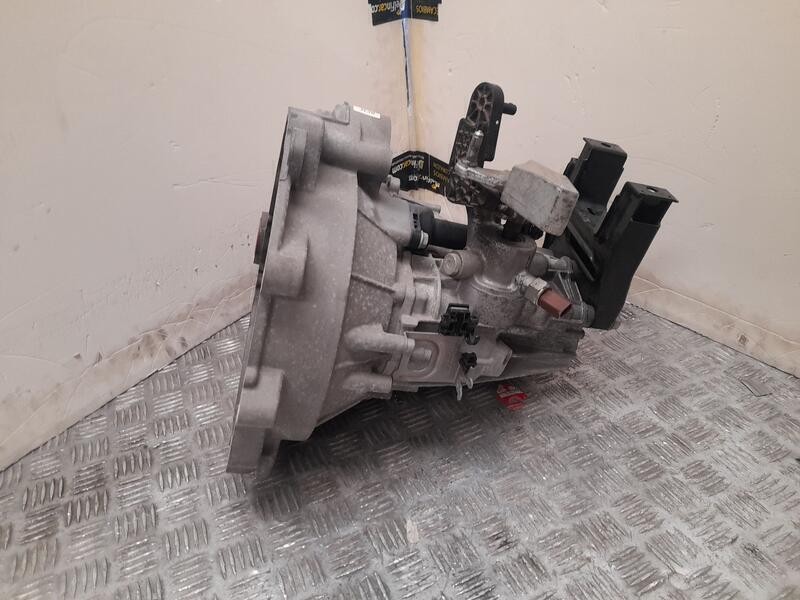 Recambio de caja cambios para seat ibiza (6p1) reference referencia OEM IAM QAD 0568 5VELOCIDADES