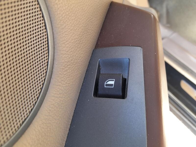 Recambio de mando elevalunas trasero izquierdo para bmw 7 (e65, e66, e67) 730 d referencia OEM IAM 61318379597  