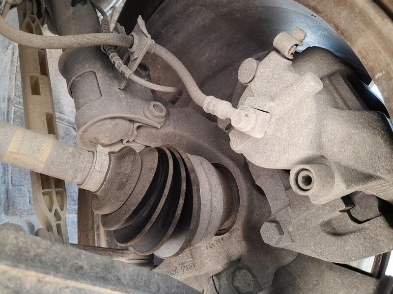 Recambio de mangueta delantera izquierda para opel meriva b monospace (s10) 1.7 cdti (75) referencia OEM IAM 93184611  