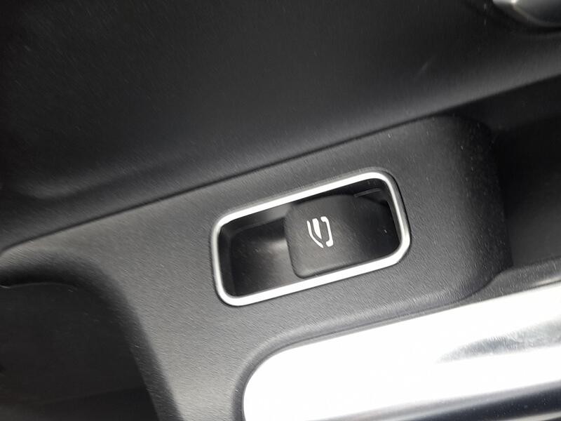 Recambio de mando elevalunas delantero derecho para mercedes-benz gla (h247) gla 200 d (247.712) referencia OEM IAM A16790502019