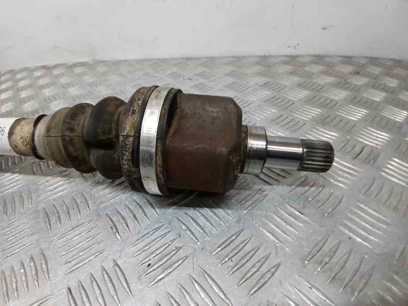 Recambio de transmision delantera izquierda para peugeot 3008 premium referencia OEM IAM 9684135380  