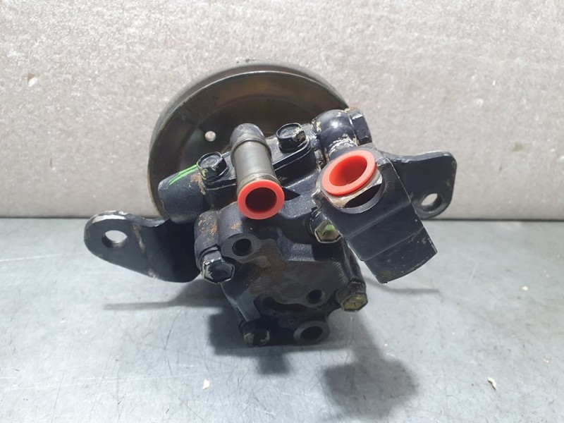 Recambio de bomba direccion para nissan terrano/terrano.ii (r20) slx (3-ptas.) referencia OEM IAM SIN REF  
