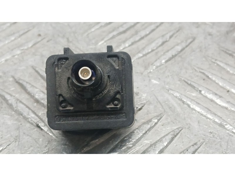 Recambio de camara vision trasera para opel corsa f (p2jo) 1.2 (68) referencia OEM IAM 9847393780  28531L02
