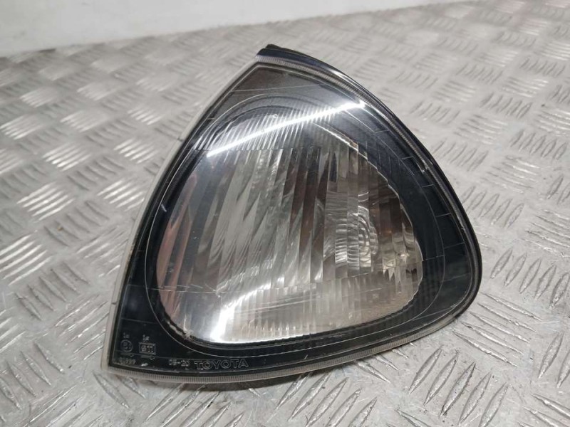 Recambio de piloto delantero izquierdo para toyota avensis berlina (t 22) 2.0 td luna (5-ptas.) referencia OEM IAM 8152105020  I