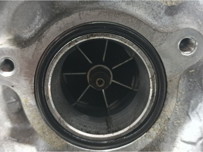 Recambio de turbocompresor para mercedes-benz clase c (w205) lim. 2.1 cdi cat referencia OEM IAM   BITURBO