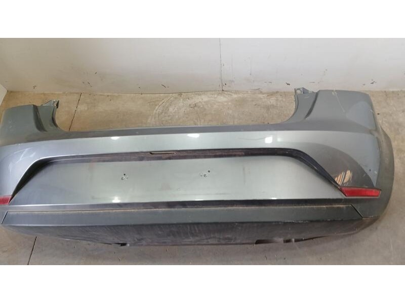 Recambio de paragolpes trasero para seat ibiza (6p1) reference referencia OEM IAM 6J4807421E ROZADO 