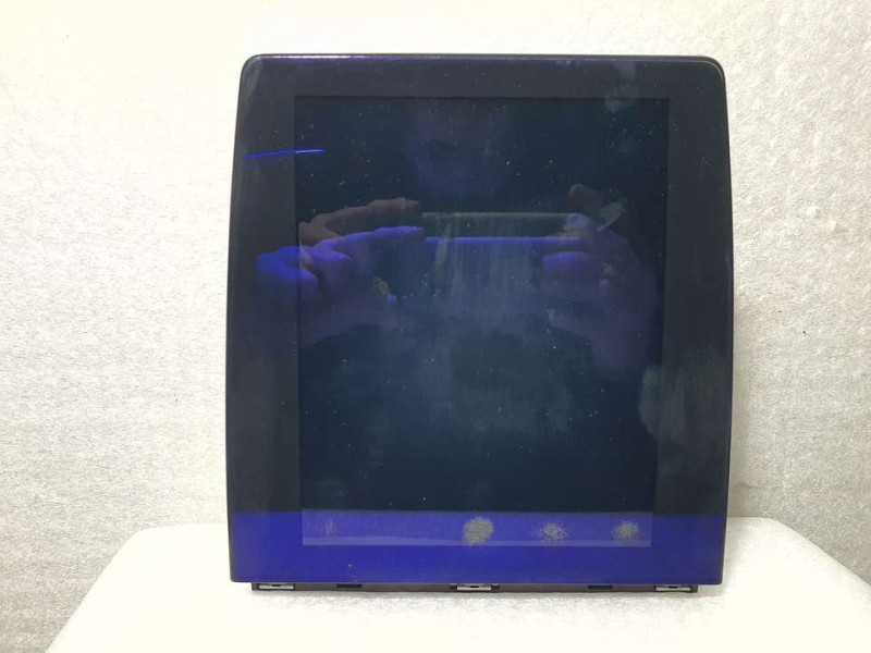 Recambio de sistema navegacion gps para renault clio v intens referencia OEM IAM 280343524R 909677845 RAYADA VER FOTOS