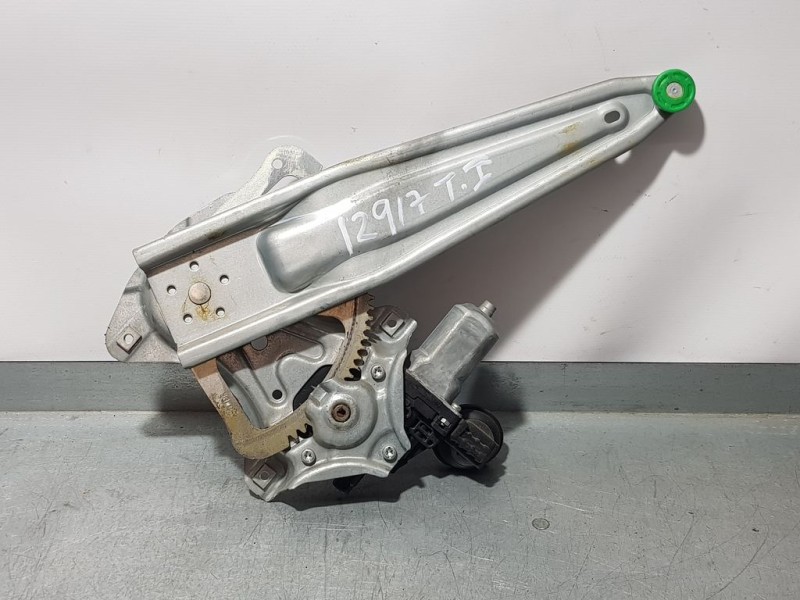 Recambio de elevalunas trasero izquierdo para toyota auris luna referencia OEM IAM 857100D100 973582100 DENSO ELECTRICO 6 PINS