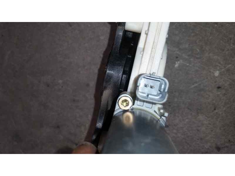 Recambio de elevalunas delantero derecho para peugeot 307 (s1) xr referencia OEM IAM  2 PINS ELECTRCO