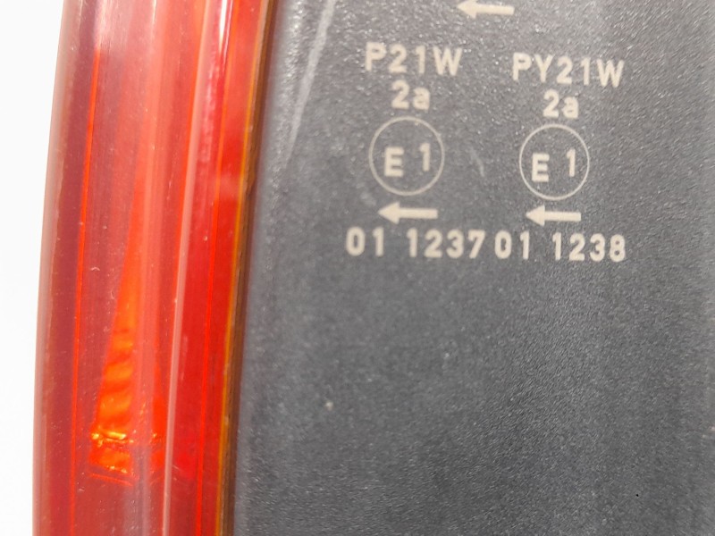 Recambio de piloto trasero izquierdo exterior para bmw 7 (e65, e66, e67) 730 d referencia OEM IAM 2VA00841301  