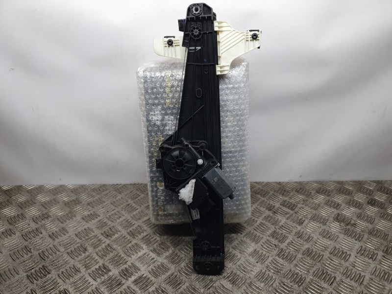 Recambio de elevalunas trasero derecho para peugeot 3008 gt line referencia OEM IAM 9830388880  ELECTRICO