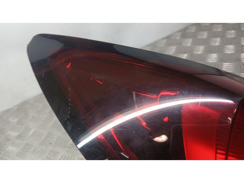 Recambio de piloto trasero izquierdo para opel astra k (b16) 1.6 cdti (68) referencia OEM IAM 390159743 ROZADO CANTO TOCADO VER 