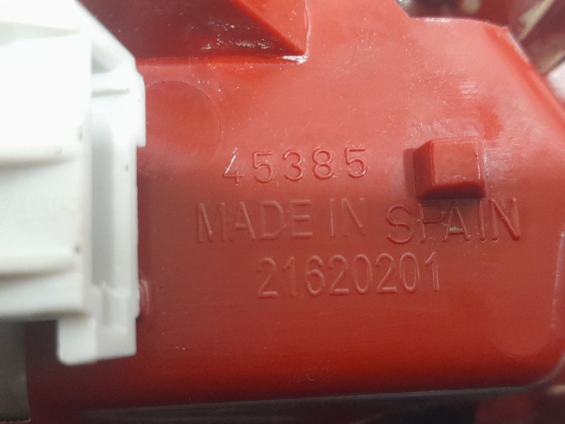 Recambio de piloto trasero izquierdo interior para opel meriva b monospace (s10) 1.7 cdti (75) referencia OEM IAM 21628003  2162