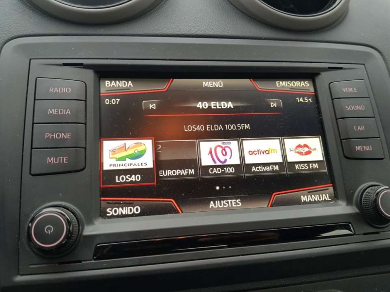 Recambio de sistema audio / radio para seat ibiza (6p1) reference referencia OEM IAM 5F0919604E  