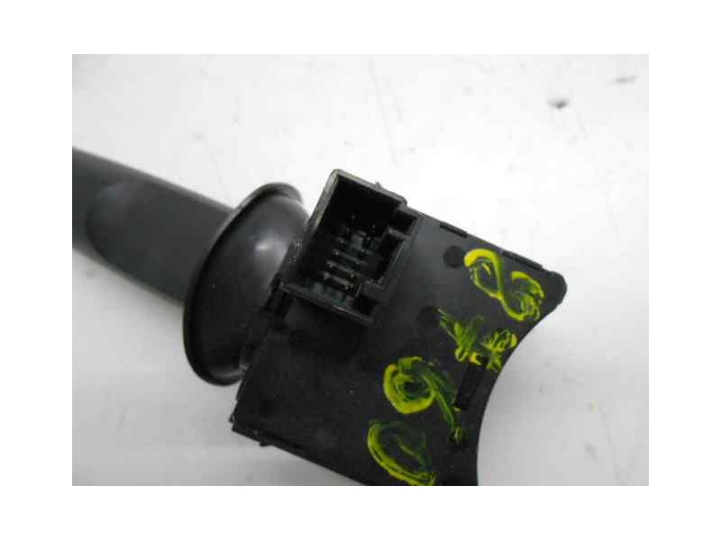 Recambio de mando luces para chevrolet cruze ls referencia OEM IAM 13500692  