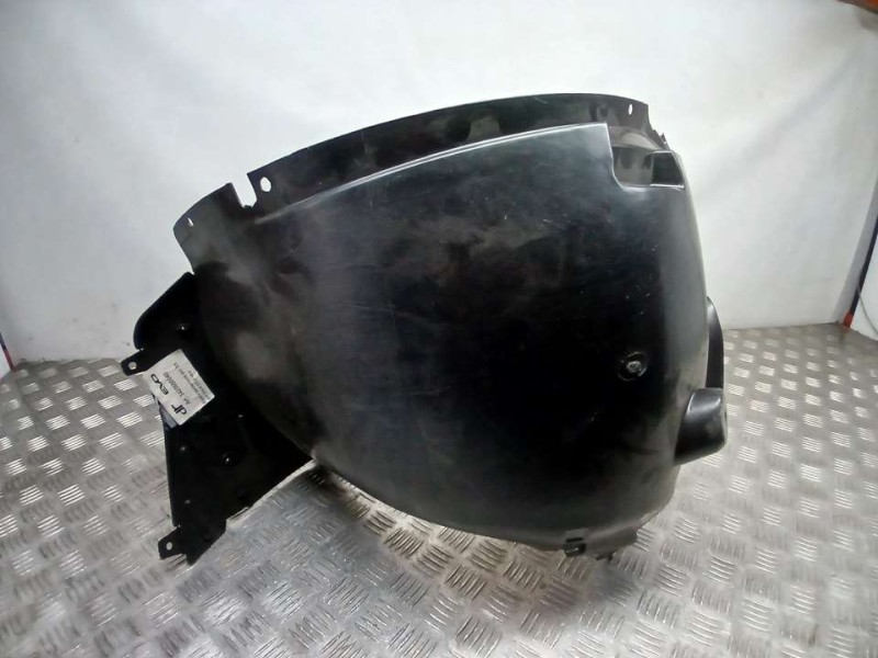 Recambio de plastico pase rueda del. dch. para dr 4.0 ev referencia OEM IAM 602000265AA 3420600040 