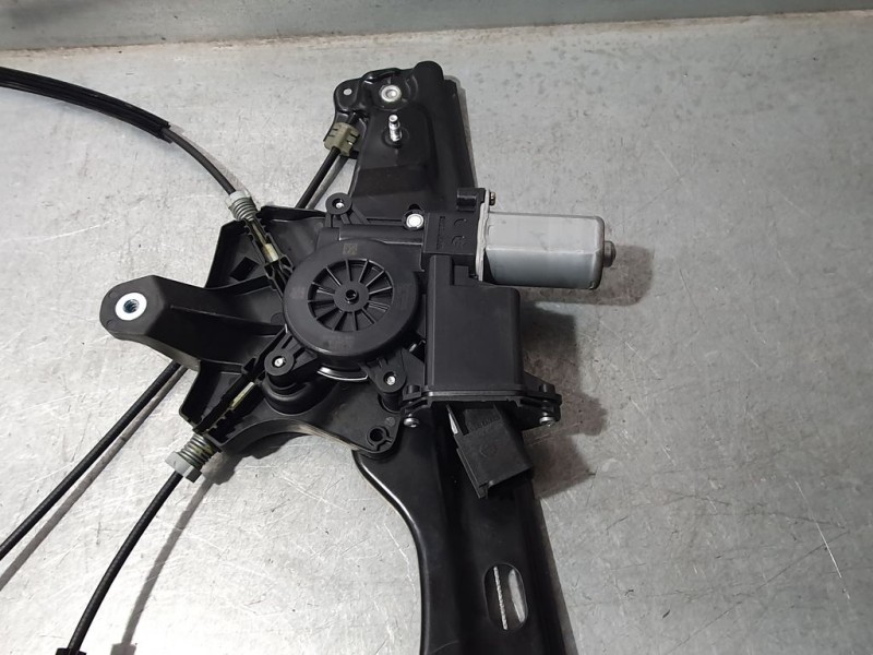 Recambio de elevalunas delantero izquierdo para opel astra k lim. 5türig business referencia OEM IAM 13406673 C31347102 BROSE EL