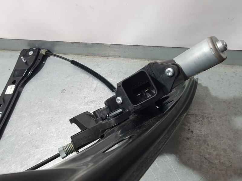 Recambio de elevalunas delantero izquierdo para opel astra k lim. 5türig business referencia OEM IAM 13406673 C31347102 BROSE EL