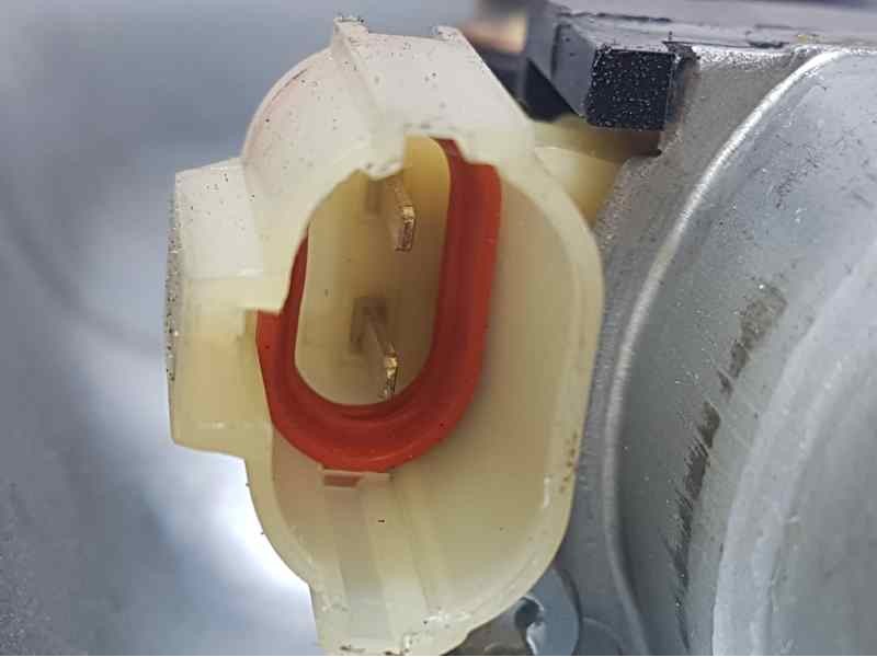 Recambio de elevalunas trasero derecho para kia cerato 1.6crdi referencia OEM IAM  2 PINS ELECTRICO