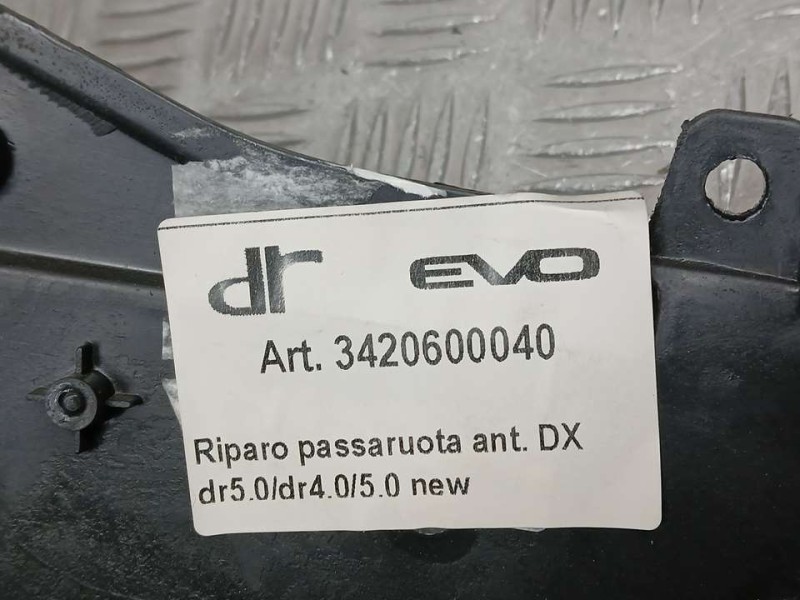 Recambio de plastico pase rueda del. dch. para dr 4.0 ev referencia OEM IAM 602000265AA 3420600040 