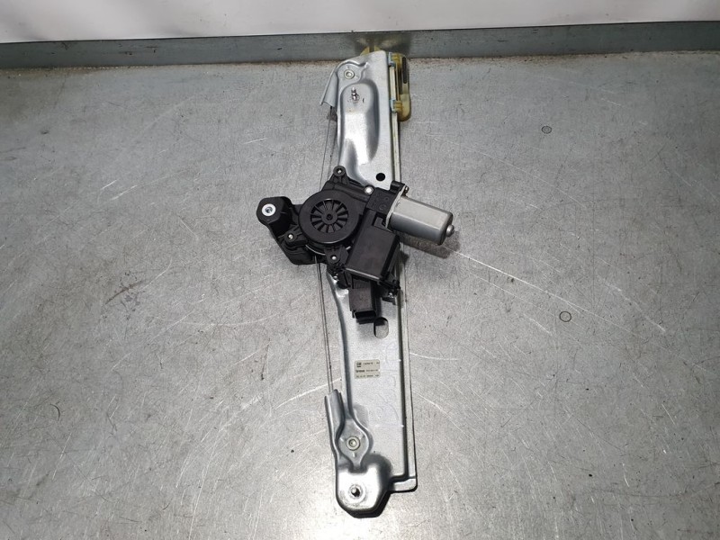 Recambio de elevalunas trasero derecho para opel astra k lim. 5türig business referencia OEM IAM 134066748 C31352101 BROSE ELECT