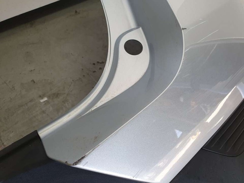 Recambio de paragolpes trasero para renault captur ii equilibre referencia OEM IAM 850705503R 850B24059R ROZADO
