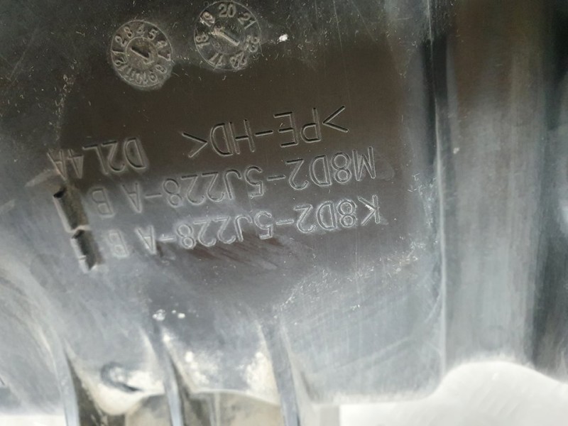 Recambio de deposito adblue para land rover range rover evoque evoque referencia OEM IAM K8D25J228AB M8D25J228AB 