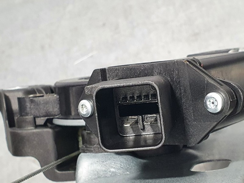 Recambio de elevalunas trasero derecho para opel astra k lim. 5türig business referencia OEM IAM 134066748 C31352101 BROSE ELECT