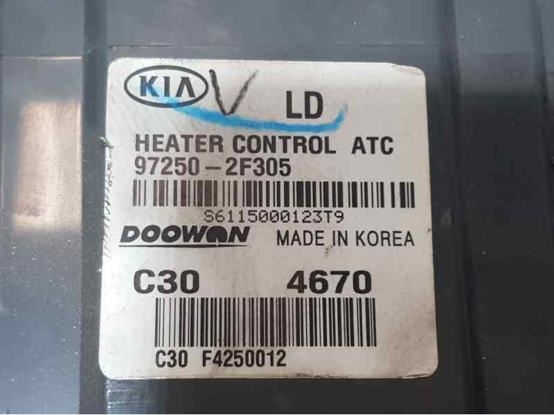 Recambio de mando climatizador para kia cerato 1.6crdi referencia OEM IAM 972502F305  DOOWON