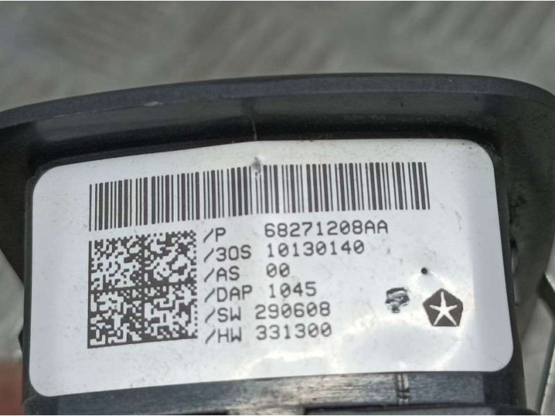 Recambio de mando elevalunas delantero izquierdo para jeep cherokee limited 4wd referencia OEM IAM 68271208AA 10130140 