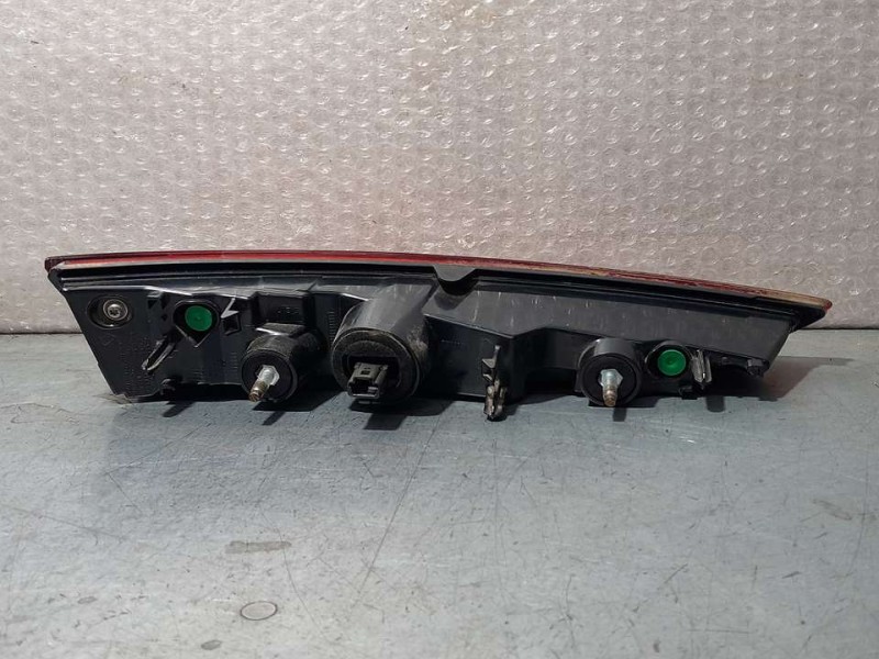 Recambio de piloto trasero derecho para renault captur ii equilibre referencia OEM IAM 265501234R  INTERIOR LED