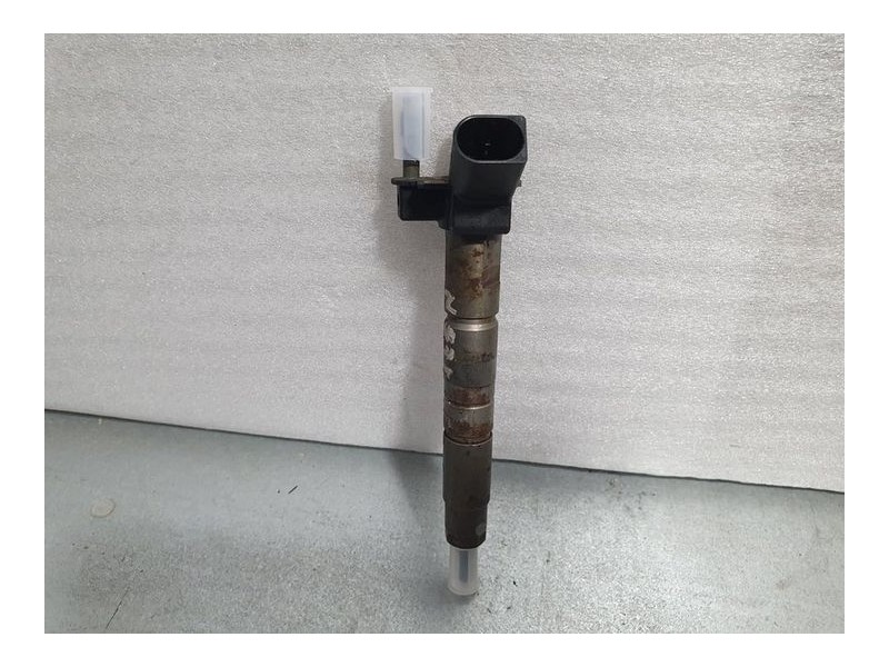 Recambio de inyector para bmw x6 (e71) 3.0 turbodiesel referencia OEM IAM 780543003 0445117017 