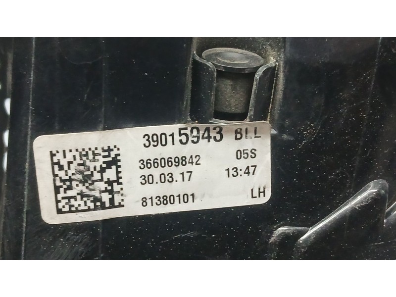 Recambio de piloto trasero izquierdo para opel astra k (b16) 1.6 cdti (68) referencia OEM IAM 390159743 ROZADO CANTO TOCADO VER 