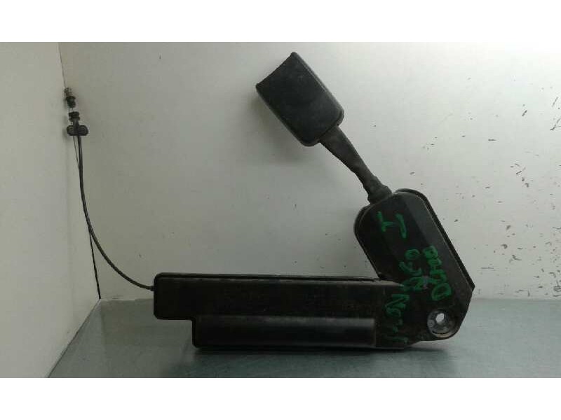 Recambio de pretensor airbag derecho para ford mondeo berlina/familiar (fd) 1.6 16v cat referencia OEM IAM 93BBF61208BCW  