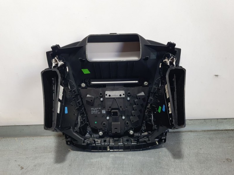 Recambio de mando radio para ford focus lim. (cb8) ambiente referencia OEM IAM 539B506D 331410000 