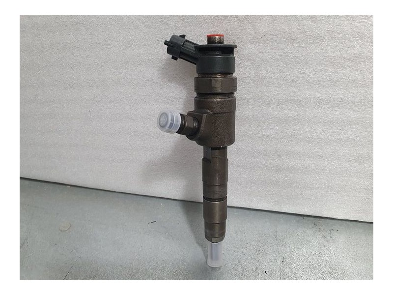 Recambio de inyector para citroën c4 lim. 1.6 blue-hdi fap referencia OEM IAM 0445110566 BOSCH 