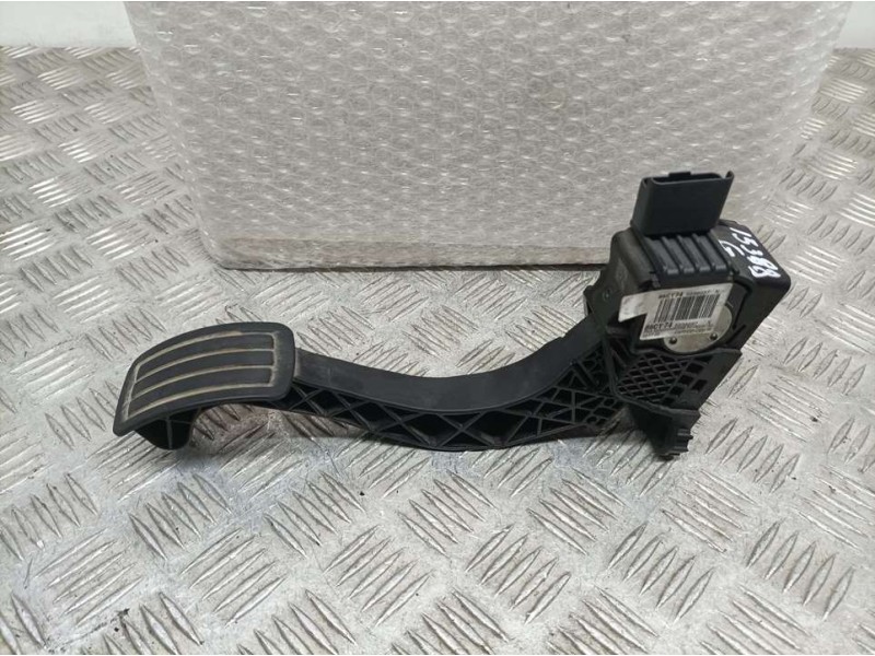 Recambio de potenciometro pedal para toyota proace furgon referencia OEM IAM 9839353480  