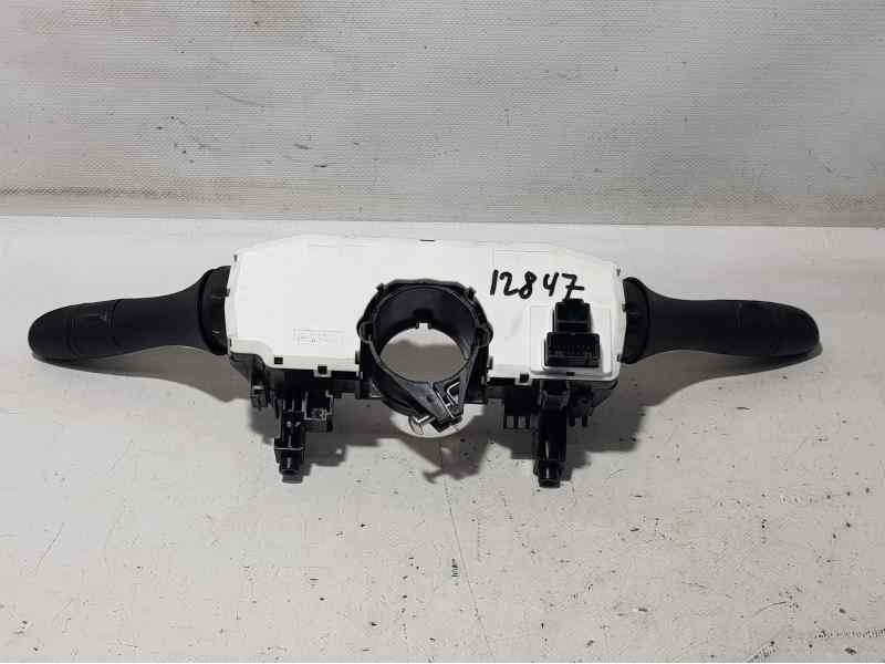 Recambio de mando luces y limpia para nissan qashqai (j11) visia referencia OEM IAM 17511SN1  