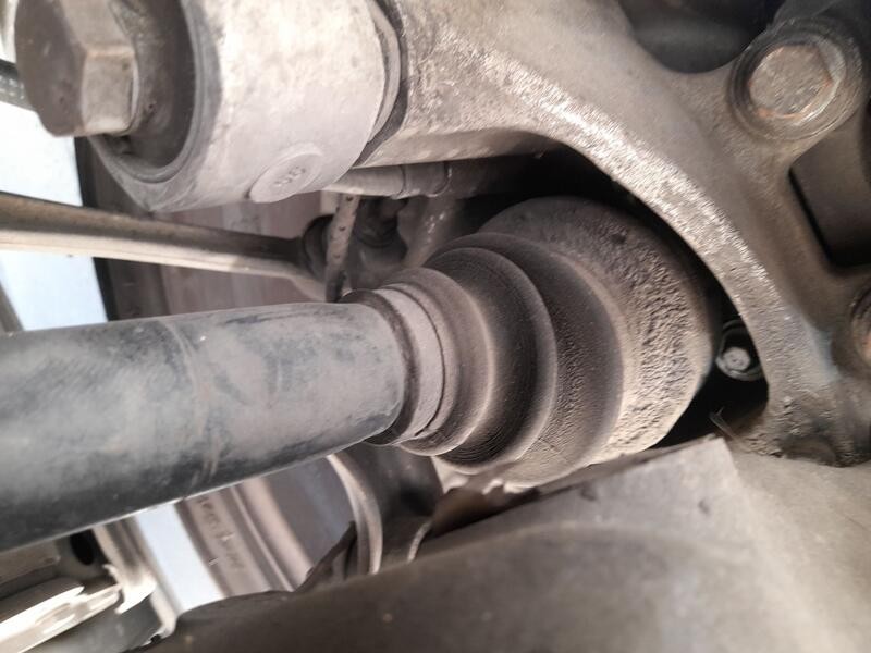 Recambio de transmision trasera derecha para bmw 7 (e65, e66, e67) 730 d referencia OEM IAM 33207572430  