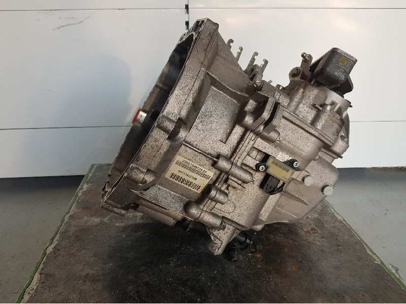 Recambio de caja cambios para mini mini (r56) one referencia OEM IAM 2300756872404 0411342 6VELOCIDADES