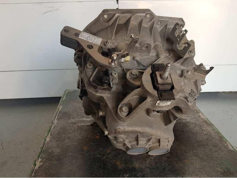 Recambio de caja cambios para mini mini (r56) one referencia OEM IAM 2300756872404 0411342 6VELOCIDADES