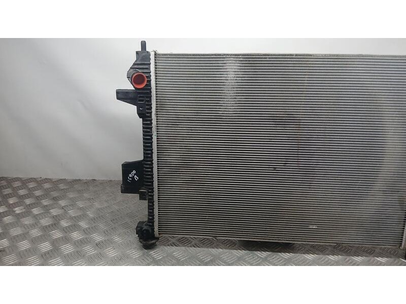 Recambio de radiador agua para dr 4.0 ev referencia OEM IAM 302000021AA  D302AAE