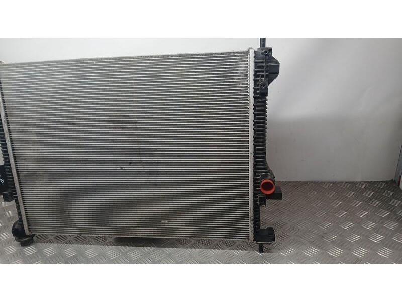 Recambio de radiador agua para dr 4.0 ev referencia OEM IAM 302000021AA  D302AAE