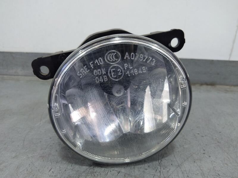 Recambio de faro antiniebla izquierdo para renault scenic iii dynamique referencia OEM IAM 261500097R 8200074008 Valeo
