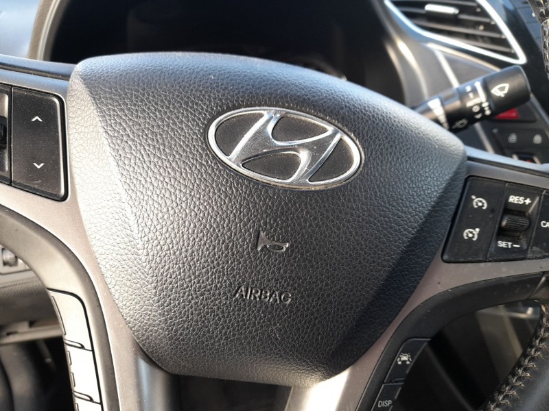 Recambio de kit airbag para hyundai i40 i (vf) 1.7 crdi referencia OEM IAM 569003Z100RY C/SALPICADERO,PRETENSORES Y AIRBAG DE PI