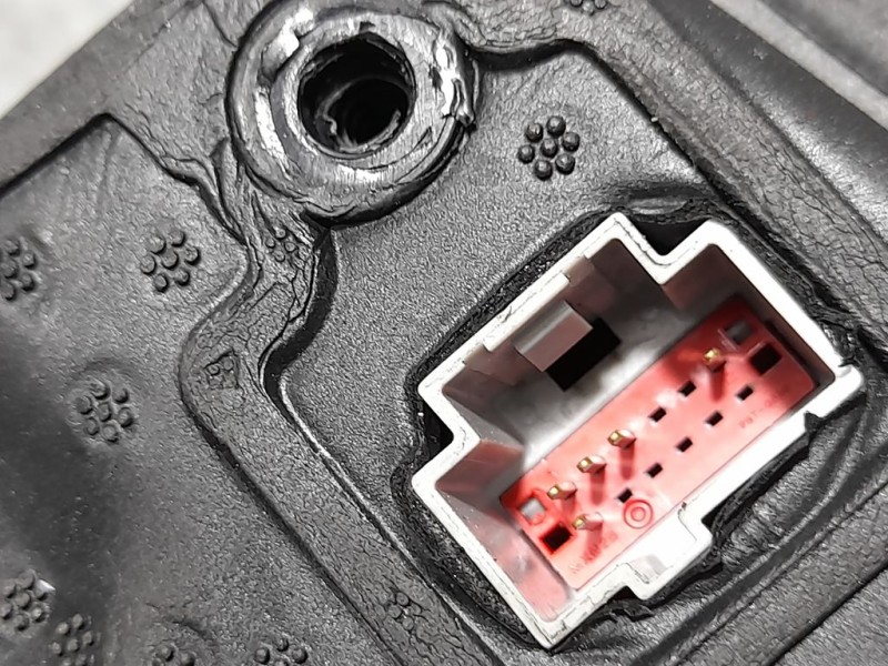 Recambio de retrovisor izquierdo para ford focus lim. (cb8) ambiente referencia OEM IAM 2139809  ELECTRICO CRISTAL ROTO 5 PINES