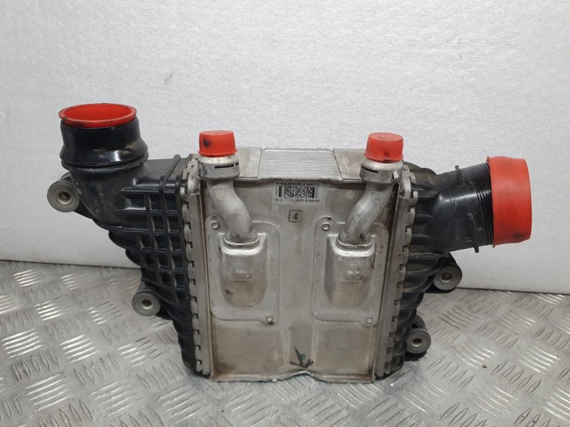 Recambio de intercooler para land rover range rover evoque evoque referencia OEM IAM GJ329L440AD  TOCADO