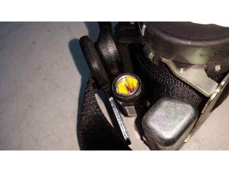 Recambio de pretensor airbag derecho para mercedes-benz clase a (w169) a 170 a-edition referencia OEM IAM   TRASERO