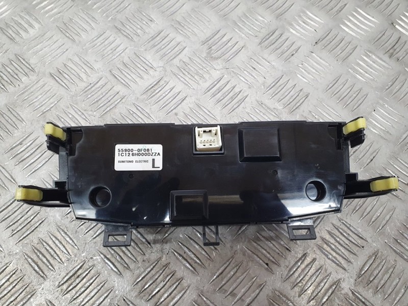 Recambio de mando climatizador para toyota verso active referencia OEM IAM 559000F081  